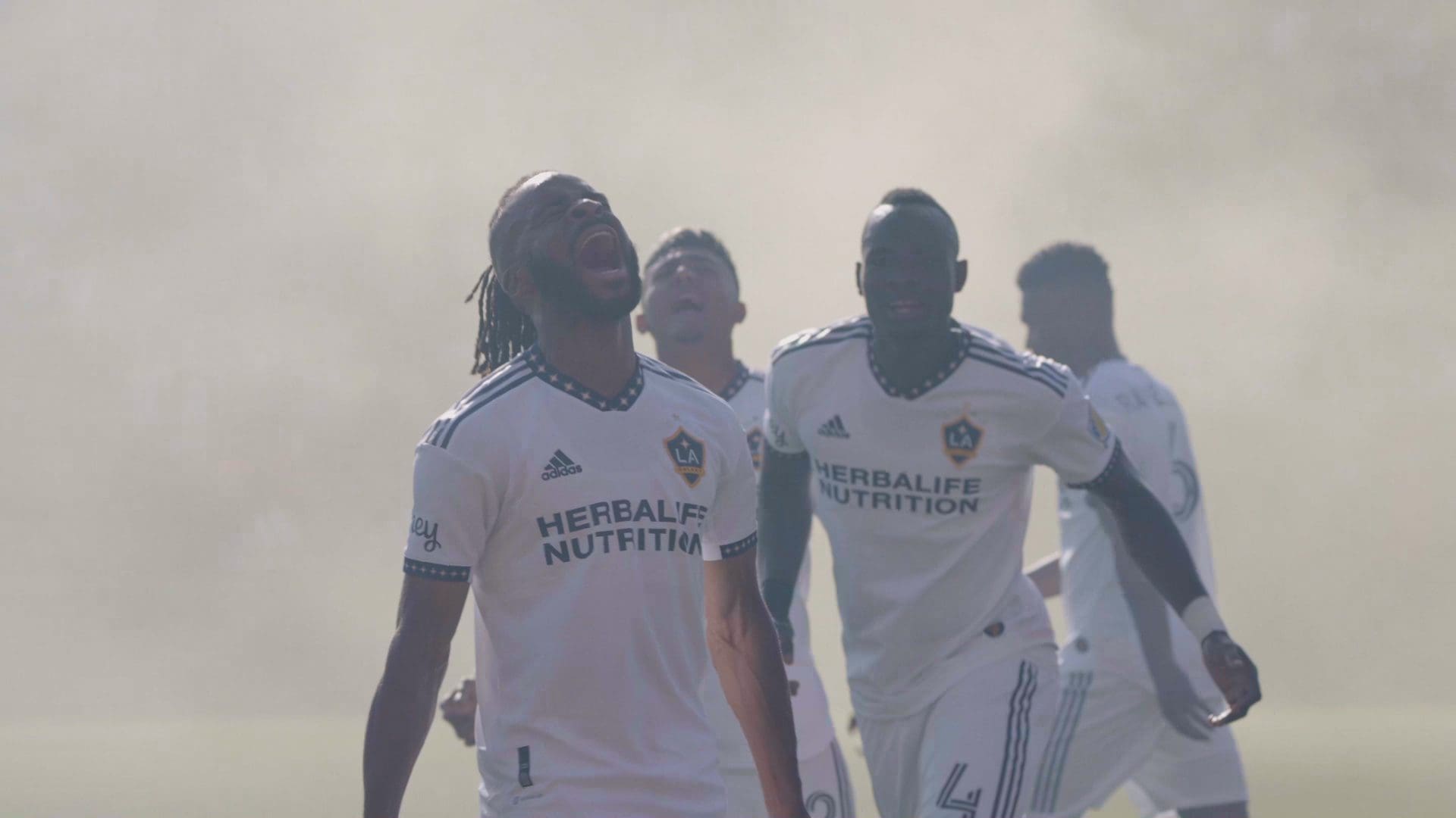 RIOT, NYC Creative Agency: Raheem Edwards of LA Galaxy unleashes a battle cry, leading teammates into El Tráfico in the 2023 season opener trailer Raheem Edwards of LA Galaxy unleashes a battle cry, leading teammates into El Tráfico in the 2023 season opener trailer