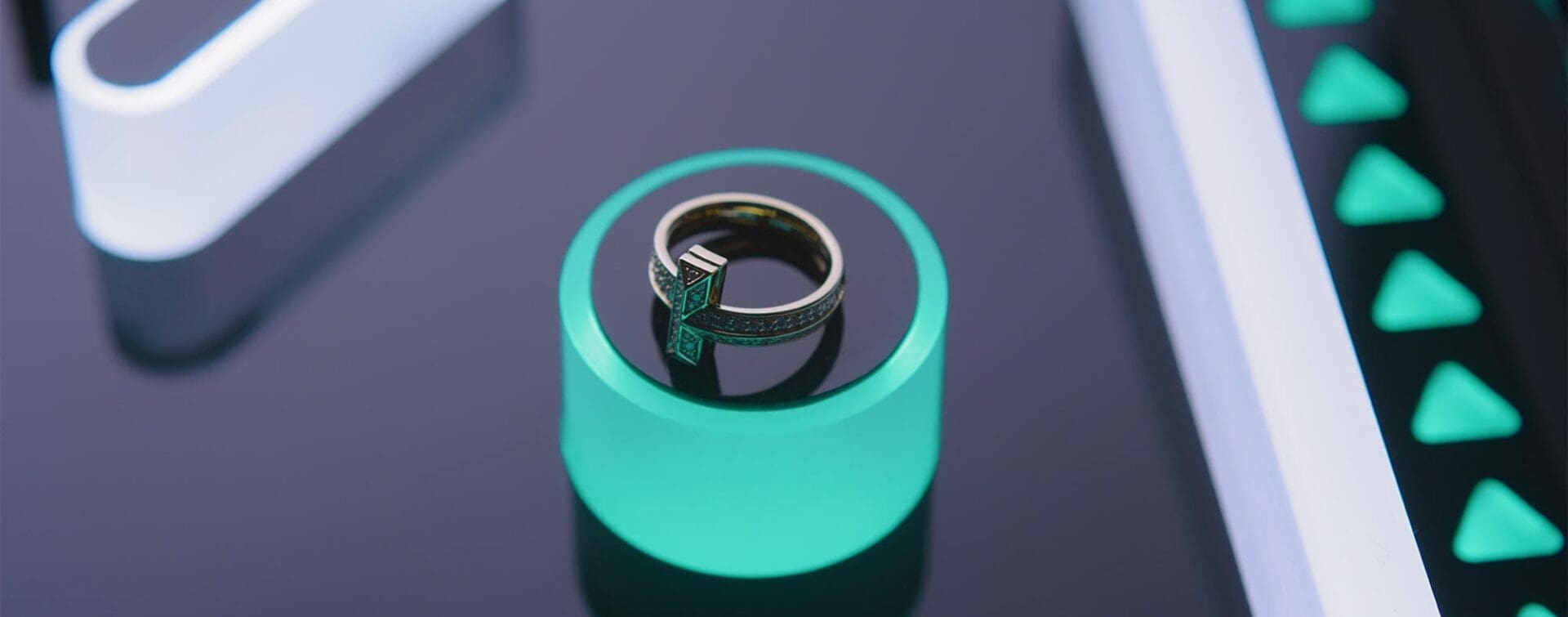 Tiffany: Modern Love - Valentine's Day 2021 Window Campaign Film