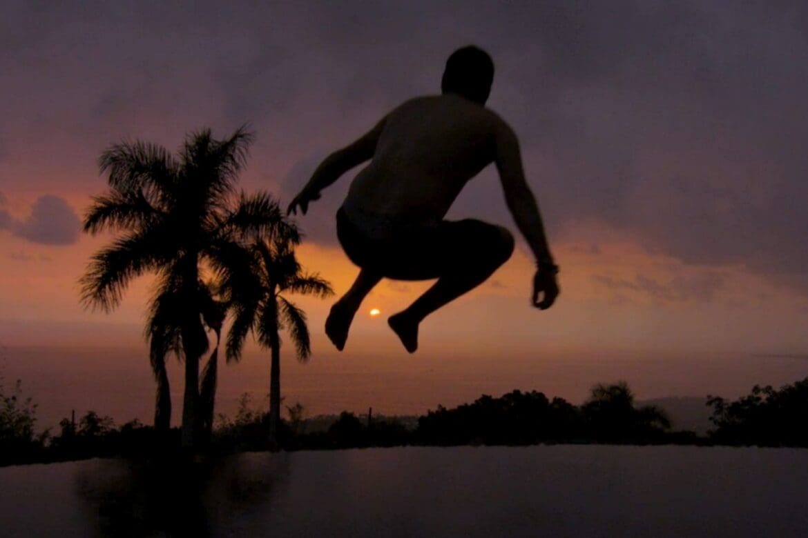 Reside Moments: Pools With A View