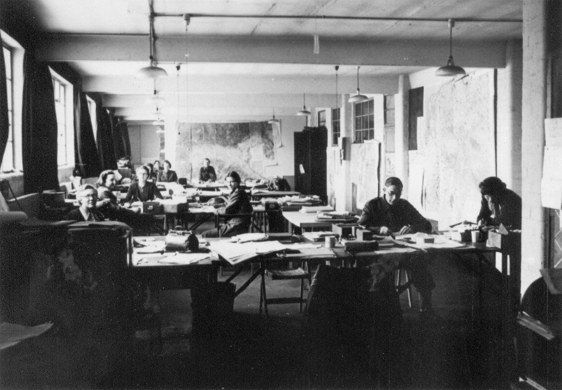 The Legacy of Alan Turing: SIXTA team working at Bletchley Park during World War II