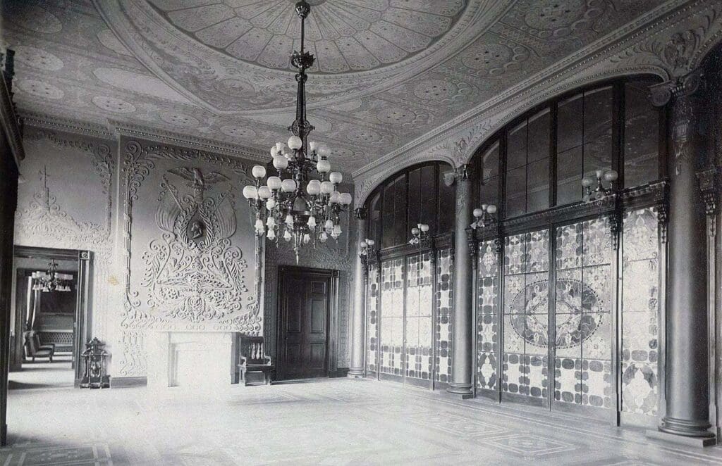 RIOT, NYC Creative Agency: White House North Entrance Hall featuring Louis Comfort Tiffany’s stained glass screen, installed in 1882 under President Chester A. Arthur. Image via Wikimedia Commons. White House North Entrance Hall featuring Louis Comfort Tiffany’s stained glass screen, installed in 1882 under President Chester A. Arthur. Image via Wikimedia Commons.